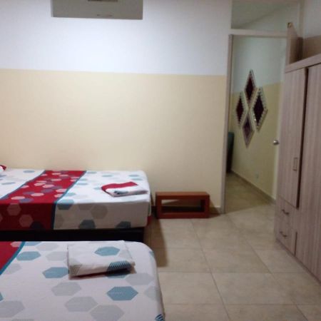 Montecarlos Hotel Ibagué Extérieur photo