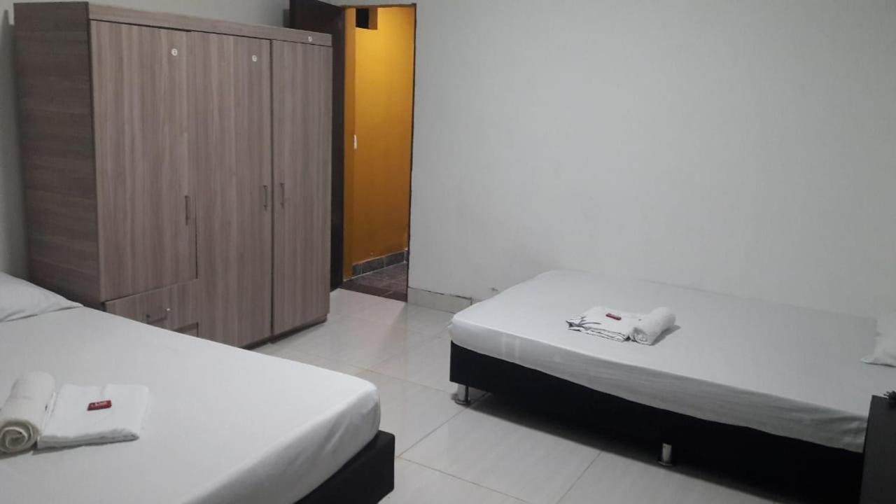 Montecarlos Hotel Ibagué Extérieur photo